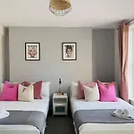 Shoreditch Rooms